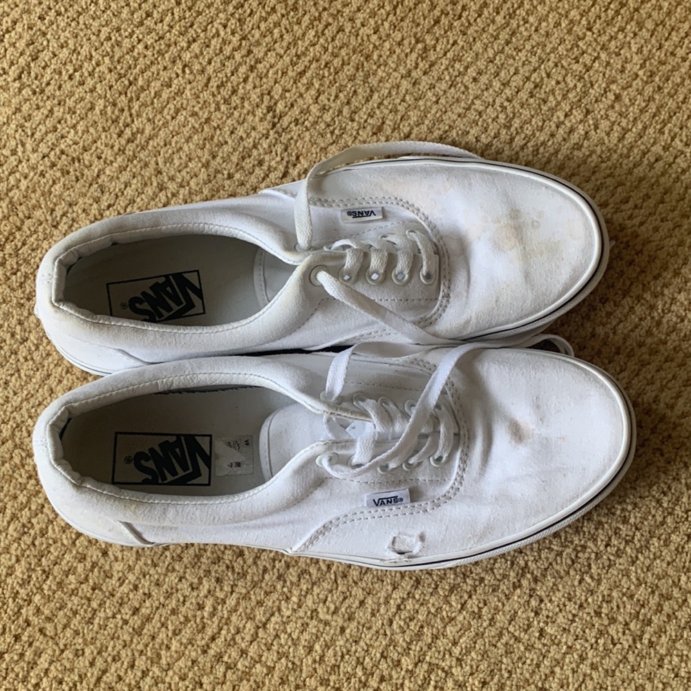 Vans - Picture 2 of 4